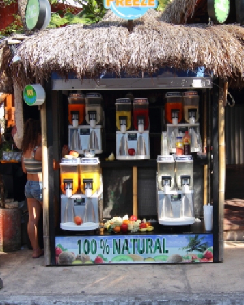 100 percent natural fruit juices freshly squeezed