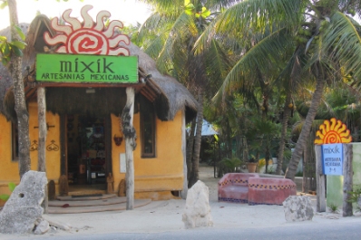 an arts and crafts store on the jungle side of Tulum beach road