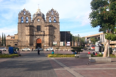 The Sanctuario de Guadalajara was built in 1781. The exterior architecture is Churrigueresque while the interior is Neoclassical